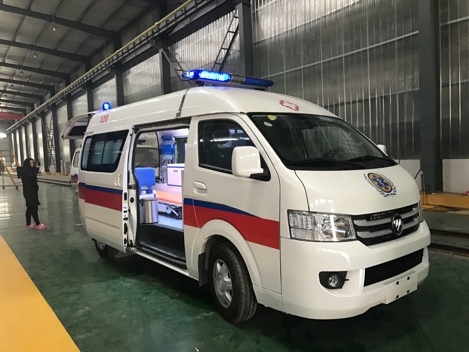 玉树救护车转院